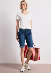 Slim Leg Bermuda mit Turn