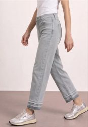Straight Leg Jeans mit Ziersaum