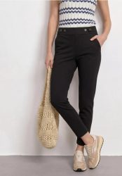 Slim Leg Hose im Loose Fit in Scubaqualität