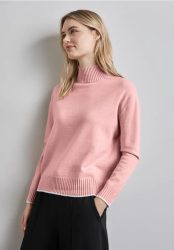 Pullover mit Stehkragen