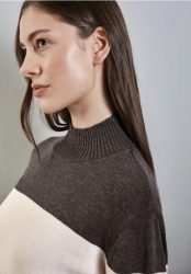 Gestreifter Pullover