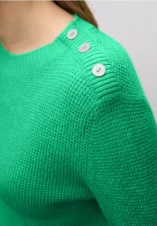 Pullover mit Knopfdetail