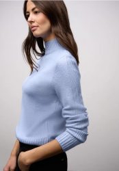 Pullover mit Tape