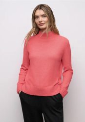 Pullover mit Tape