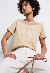 Shirt mit Wording Artwork