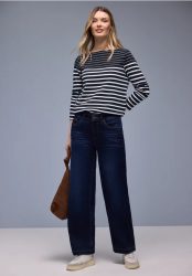 Gestreiftes Shirt