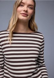 Gestreiftes Shirt