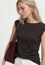 Basic Shirt mit U