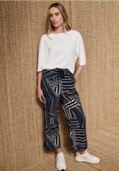 Basic Shirt mit Boat Neck und Elastikbund