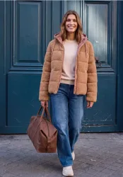 Teddy Jacke mit Kapuze und Softshelldetails