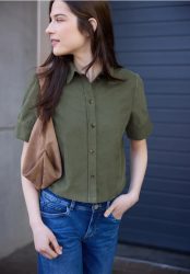 Kurzarm Bluse in Cord