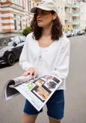 Langarm Bluse mit V