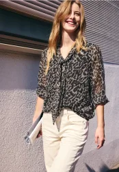 Langarm Bluse aus Chiffon mit Schleife
