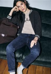 Casual Fit Jeans