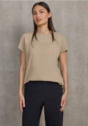Shirt mit Schmucksteinen