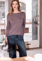Basic Shirt mit U