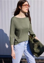 Basic Shirt mit U