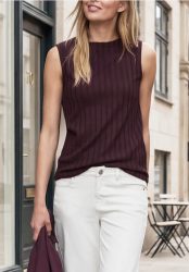 Top mit Turtle Neck in Rippstruktur