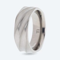 Ring Titan