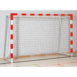 Sport-Thieme Handballtor in Bodenhülsen stehend mit anklappbaren Netzbügeln, 3x2 m, Rot-Silber, Verschweisste Eckverbindungen