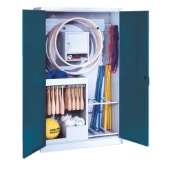 C+P Sportgeräteschrank mit Vollblech-Flügeltüren (Typ 1), HxBxT 195x120x50 cm, Ergo-Lock Muldengriff, Enzianblau (RAL 5010), Lichtgrau (RAL 7035), Gleichschliessung