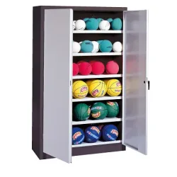 C+P Ballschrank mit Vollblech-Flügeltüren (Typ 3), HxBxT: 195x120x50 cm, Lichtgrau (RAL 7035), Ergo-Lock Muldengriff, Anthrazit (RAL 7021), Gleichschliessung