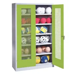 C+P Ballschrank mit Lochblech-Flügeltüren (Typ 3), HxBxT 195x120x50 cm, Ergo-Lock Muldengriff, Clowngrün (RAL 110 80 60), Lichtgrau (RAL 7035), Gleichschliessung