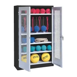 C+P Sportgeräteschrank mit Lochblech-Flügeltüren (Typ 2), HxBxT 195x120x50 cm, Lichtgrau (RAL 7035), Ergo-Lock Muldengriff, Anthrazit (RAL 7021), Gleichschliessung