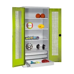 C+P Sportgeräteschrank mit Schubladen und Lochblech-Flügeltüren (Typ 4),  HxBxT 195x120x50 cm, Ergo-Lock Muldengriff, Clowngrün (RAL 110 80 60), Lichtgrau (RAL 7035), Gleichschliessung