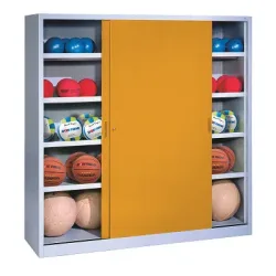 C+P Ballschrank mit Vollblech-Schiebetüren (Typ 4), HxBxT: 195x160x60 cm, Goldgelb (RAL 1004), Lichtgrau (RAL 7035), Gleichschliessung