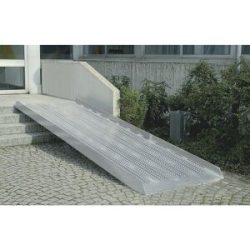 kaiserkraft Treppenrampe, rutschfest, Tragfähigkeit 400 kg, LxB 4480 x 815 mm