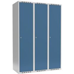 kaiserkraft Spind Fydor, 3 Abteile, lichtgrau / brillantblau, B 1200 mm, flache Dachform, Zylinderschloss