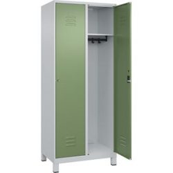 Spind Classic PLUS, 2 Abteile, lichtgrau / resedagrün, B 800 mm, mit Füßen, Zylinderschloss C+P