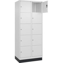 5er-Schließfachschrank Classic PLUS, 2 Abteile, verkehrsweiß, B 800 mm, 10 Fächer, mit Bodensockel C+P
