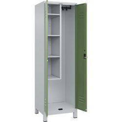 Putzmittelspind Classic PLUS, 1 Abteil, Trennwand mittig, verkürzt, lichtgrau / resedagrün, B 600 mm, mit Füßen, Drehriegel C+P