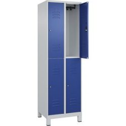 Doppelstock-Spind Classic PLUS, 2 Abteile, lichtgrau / enzianblau, HxB 1950 x 600 mm, mit Füßen, Zylinderschloss C+P