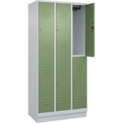 Doppelstock-Spind Classic PLUS, 3 Abteile, lichtgrau / resedagrün, HxB 1950 x 900 mm, mit Bodensockel, Zylinderschloss C+P