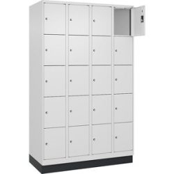 kaiserkraft 5er-Schließfachschrank Evolo PLUS, 4 Abteile, weiß, B 1200 mm, 20 Fächer, mit Bodensockel, Zylinderschloss