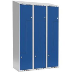 kaiserkraft Z-Spind Fydor, 3 Abteile, lichtgrau / enzianblau, B 1200 mm, schräge Dachform, Vorhängeschloss