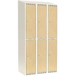kaiserkraft Doppelstock-Spind Fydor, HPL, 3 Abteile, weiß/Birke, B 900 mm, schräge Dachform, Zylinderschloss