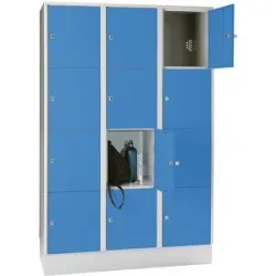 4er-Schließfachschrank München, 3 Abteile, lichtgrau / lichtblau, B 1200 mm, mit Bodensockel Wolf