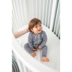 Bundle Sleepi Mini inkl. Umbausatz, 2 Matratzen und Spannbettücher, Himmelstange und Himmel