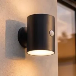 Lindby LED-Solar-Wandleuchte Amren, schwarz, ABS, Sensor Amren, schwarz, Kunststoff, Modern, Solarleuchte außen