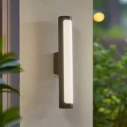 LED Aussenwandleuchte Tuberia Lucande, schwarz, Aluminium, Modern, LED Wandleuchte außen