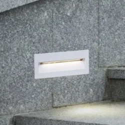 Lucande LED-Wandeinbauleuchte Loya, 23 x 8 cm, weiß, IP54 Loya, weiß / opal, Aluminium, Modern, Wandleuchte außen