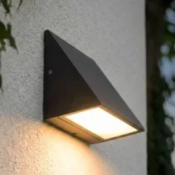 LED Aussenwandleuchte Triava Lindby, schwarz, Aluminium, Modern, LED Wandleuchte außen