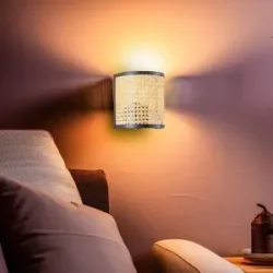 Wandlampe Yaelle Lindby, dimmbar, Holz hell, für Wohn- / Esszimmer, Holz, Skandinavisch, Wandleuchte, Wandlampe Innen