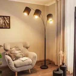 Lindby Stehleuchte Nanika, schwarz/gold, 202 cm, E27, 3-flg. Nanika, schwarz, für Wohn- / Esszimmer, Metall, Modern, Stehlampe