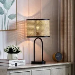 Tischlampe Yaelle Lindby, Holz hell, für Wohn- / Esszimmer, Holz, Skandinavisch, Tischlampe