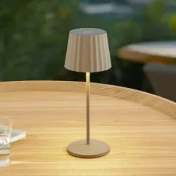 Lindby LED-Akku-Tischleuchte Esali, beige, Metall, IP65 Esali Lindby, dimmbar, creme / amber, für Wohn- / Esszimmer, Aluminium, Modern